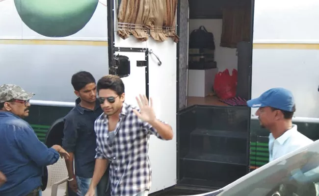 Naga Chaitanya Venky Mama Shooting in East Godavari - Sakshi