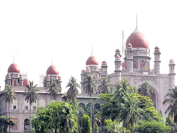 High Court anger against GHMC superiors - Sakshi