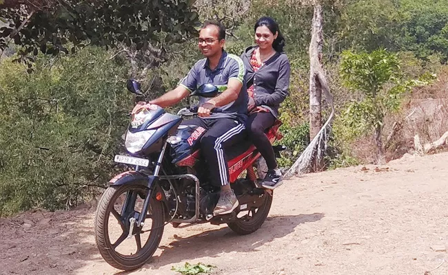 ASP Visit Agency Areas In Bike With Wife - Sakshi