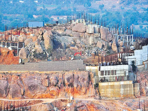 A special building for the President At Yadadri - Sakshi