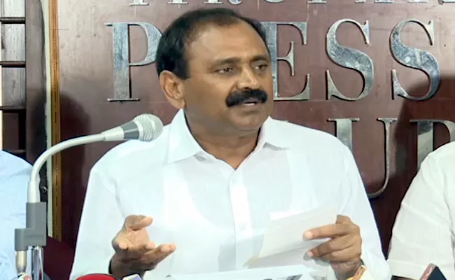 Bhumana Karunakar Reddy slams Chandrababu Naidu - Sakshi