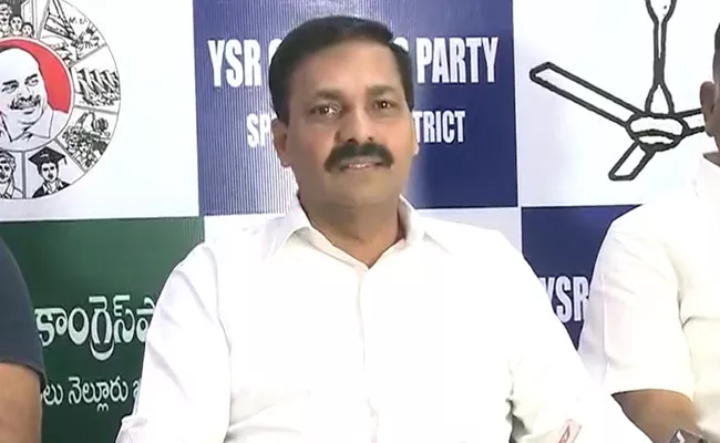 YSRCP MLA Kakani Govardhan Reddy Slams Chandrababu Over Loan Waiver - Sakshi