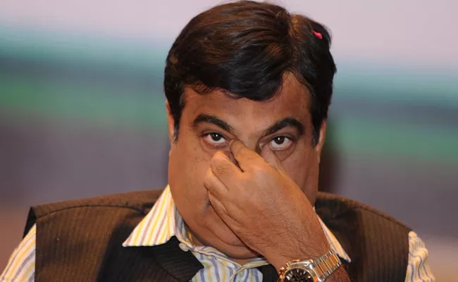 Nitin Gadkari Jockeying For Prime Minister Post - Sakshi