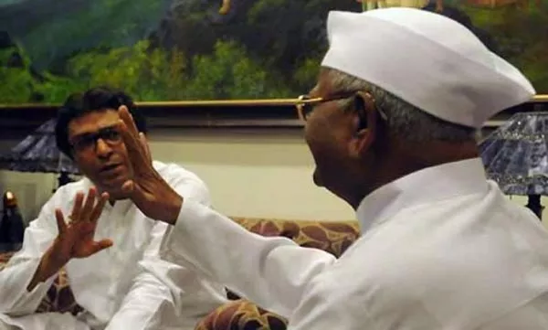 Raj Thackeray meets Anna Hazare - Sakshi