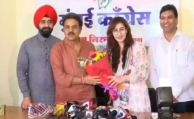 TV Actor Shilpa Shinde Joins Congress - Sakshi