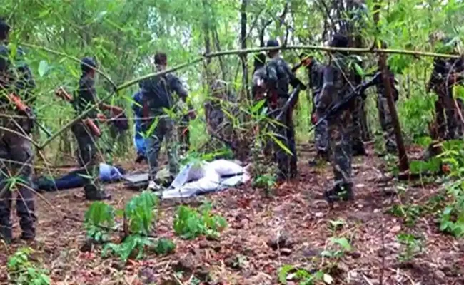 Ten Maoists killed in Chhattisgarh encounter - Sakshi