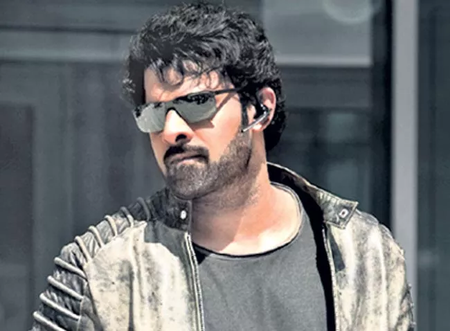 Bandra-Worli sea link recreated in Ramoji Film City for Prabhas' Saaho - Sakshi