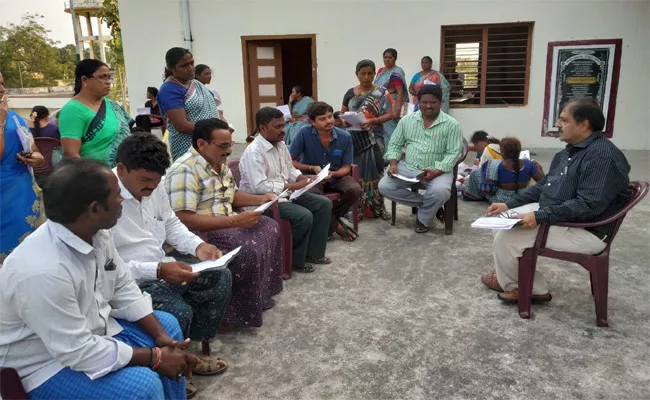 TDP Targets YSRCP Voters in Prakasam - Sakshi