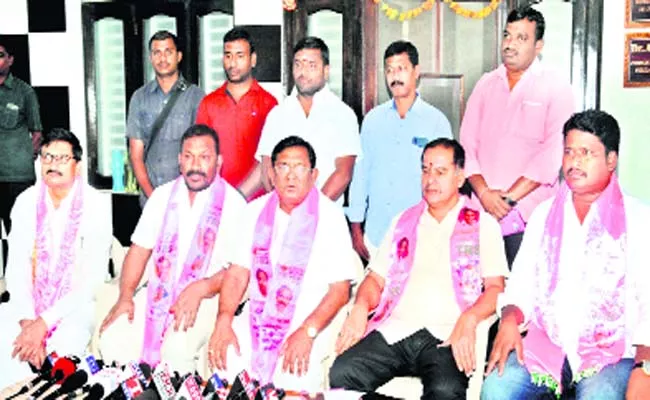 TRS Developed Warangal - Sakshi