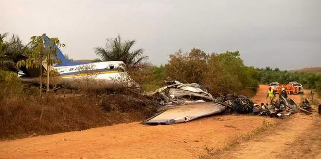 12 die in plane crash in Colombia - Sakshi