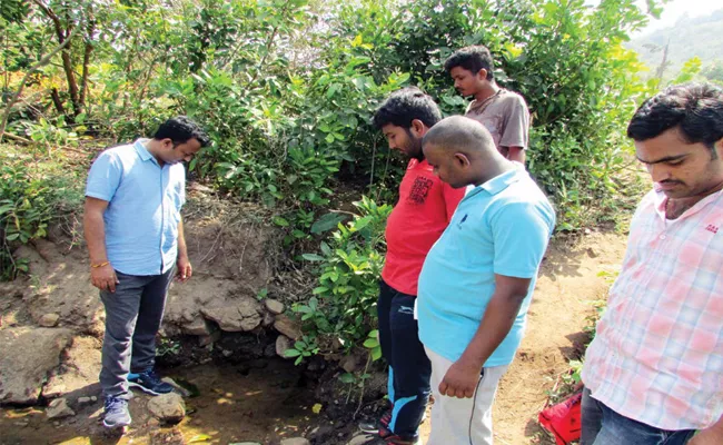 Water Levels Down in Vizianagaram - Sakshi