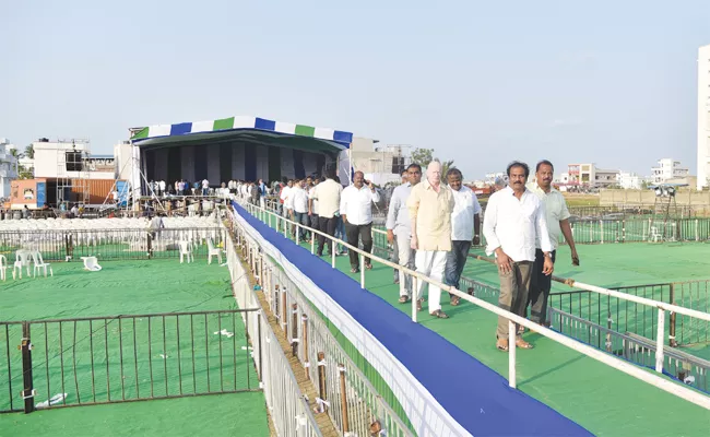 YS Jagan Samara Shankaravam In Kakinada - Sakshi