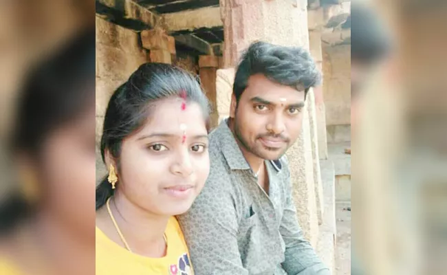 New Married Couple Died in Car Accident Chittoor - Sakshi