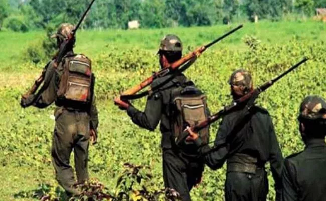 Maoists KIlled Abducted Cop In Dantewada And One More Go Missing - Sakshi