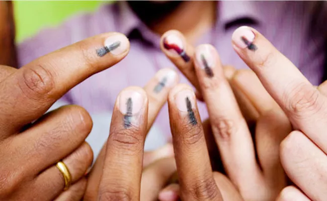 Four Days Remain For Vote Registration - Sakshi