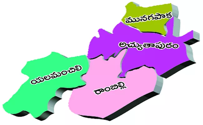 Yalamanchili Voters Waiting For New Leadership - Sakshi