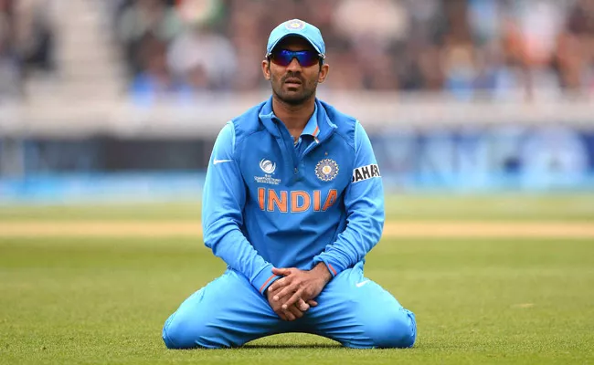 Dinesh Karthik Will Be Part Of India’s World Cup Squad, Simon Katich - Sakshi