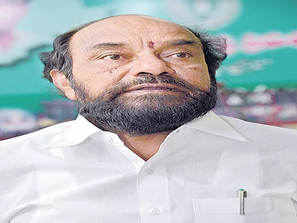 Give 50percent Tickets to BCs says Krishnaiah - Sakshi