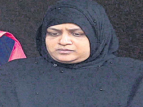 High Court says no to Nowhera Shaik release - Sakshi