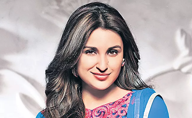 Parineeti Chopra replaces Shraddha Kapoor in Saina Nehwal biopic - Sakshi