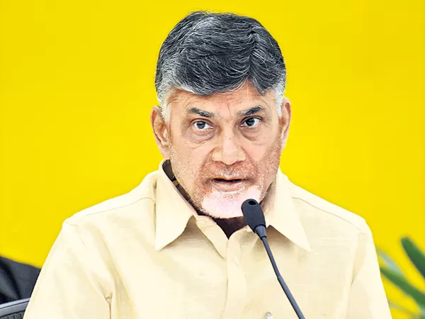 Chandrababu Comments On KCR and YS Jagan - Sakshi