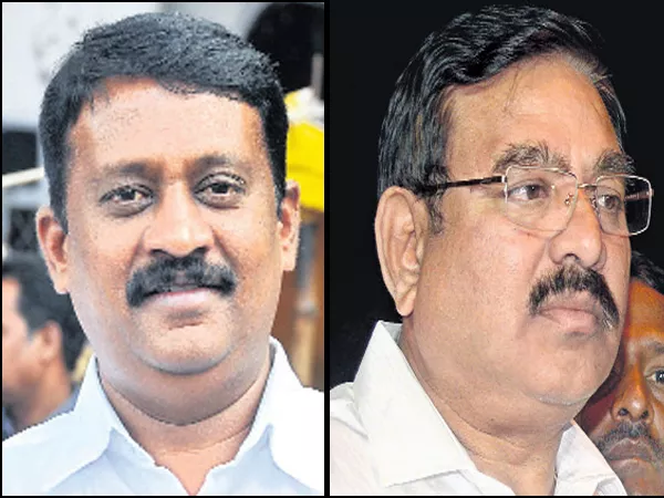 Kurnool TDP leaders giving the shocks to Chandrababu - Sakshi