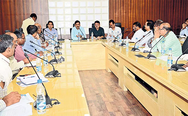 Election Commission Eye on Party Leaders Accounts - Sakshi