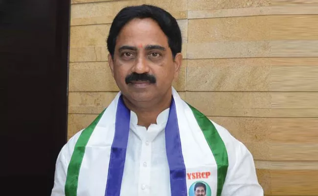 Saragadam Chinna Appalanaidu in Anakapalle YSRCP - Sakshi