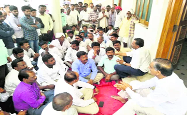 Harish Rao Meet  Raghavapur Peoples - Sakshi