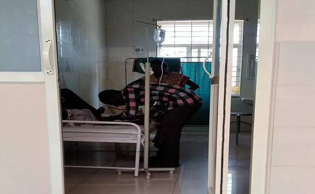 Driver Giving Treatment In Ulavapadu CHC - Sakshi