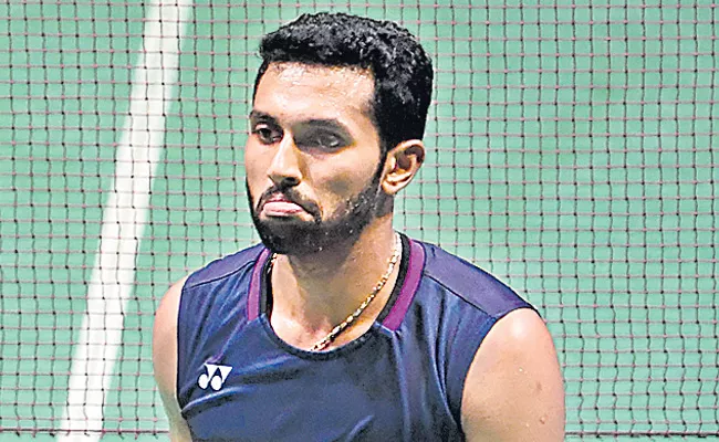  BADMINTON  India loses to Singapore at Asia Mixed Team Championships - Sakshi