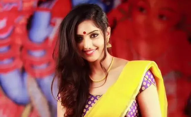 Reba Monica John is a Part of Vijay Thalapathy 63 - Sakshi