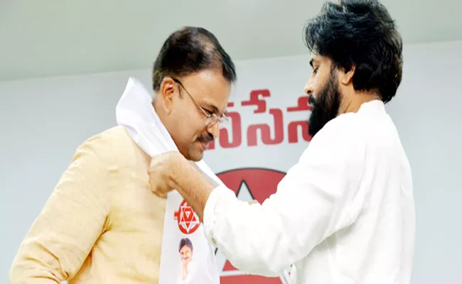 People Question to Janasena Candidate JD Lakshmi Narayana - Sakshi