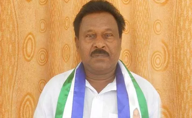 TDP Leader KC Chenchaiah Joins YSR Congress Party - Sakshi