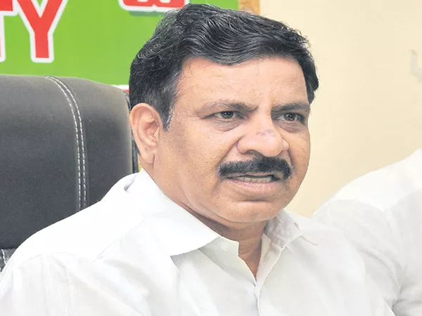 Cheruku Sudhakar Comments on Pawan Kalyan - Sakshi