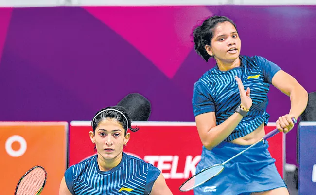 Sikki Reddy upset seeded Chinesa pair - Sakshi