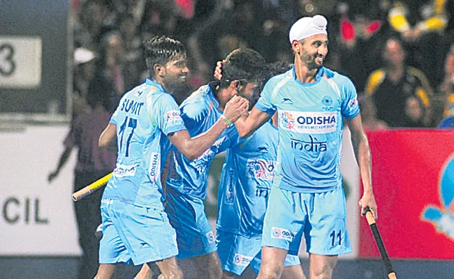 India beat Malaysia 4-2 in Azlan Shah Cup - Sakshi