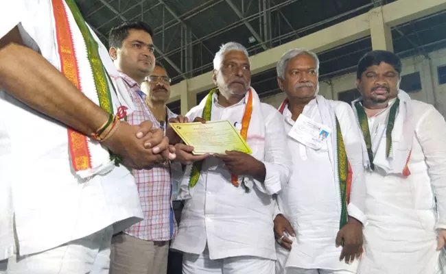 Congress Candidate Jeevan Reddy Win In Graduates MLC Elections - Sakshi