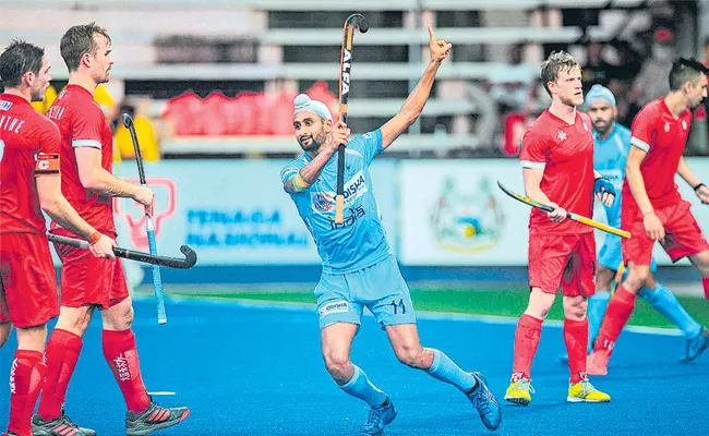 Mandeep scores hat-trick as India thrash Canada 7-3 - Sakshi