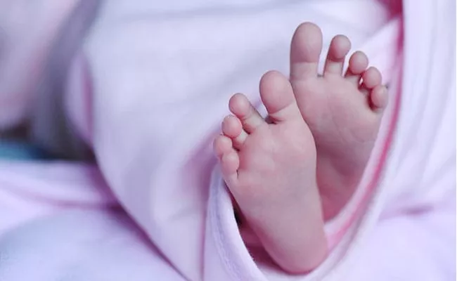 Bangladeshi Woman Gives Birth To Three Children In Duration Of One Month - Sakshi