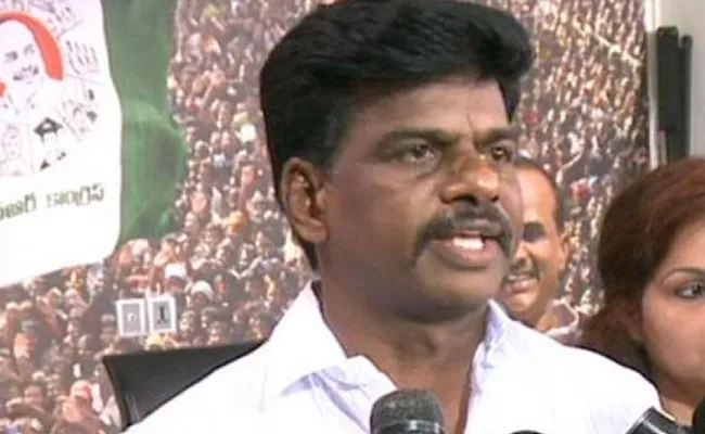 YSRCP Hindupur MP Candidate Gorantla Madhav father dies of illness - Sakshi