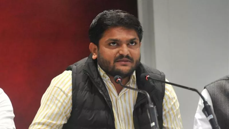 Gujarat High Court Dampen Hardik Patels Poll Plans - Sakshi