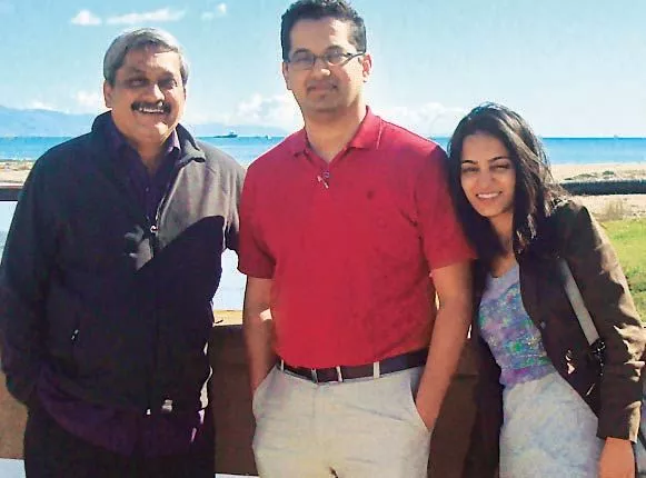 Manohar Parrikar Son On Entering Politics - Sakshi