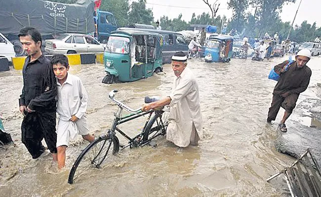 Floods In Southern Afghanistan Twenty People Killed - Sakshi