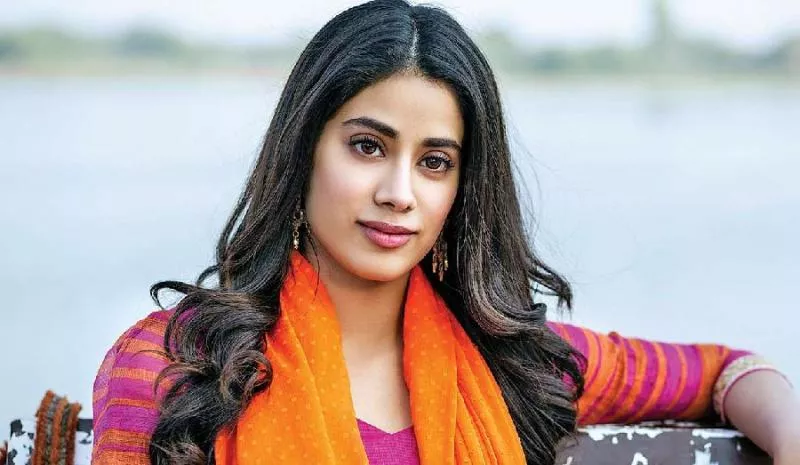 Janhvi Kapoor to double the trouble in Rajkummar Rao is Rooh Afza - Sakshi