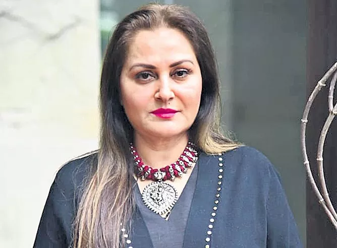 Jaya Prada shoots for Perfect Pati in Jodhpur - Sakshi