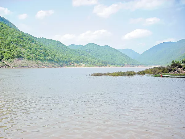 Godavari water is connected to Krishna through small reservoirs - Sakshi