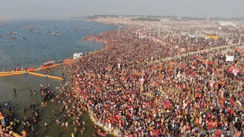 24 cr peoples sacred baths in kumbh mela 2019 - Sakshi