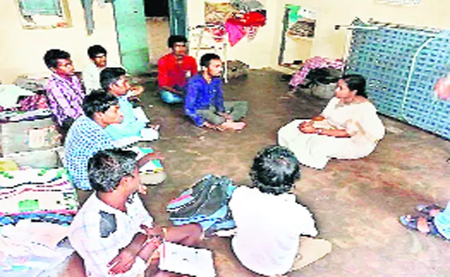 Handicapped Hostels Have No facilities - Sakshi