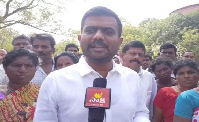 YSRCP Leader Kethireddy Venkatarami Reddy Complaints To AP CEO Gopala Krishna Dwivedi Over Duplicate Votes - Sakshi